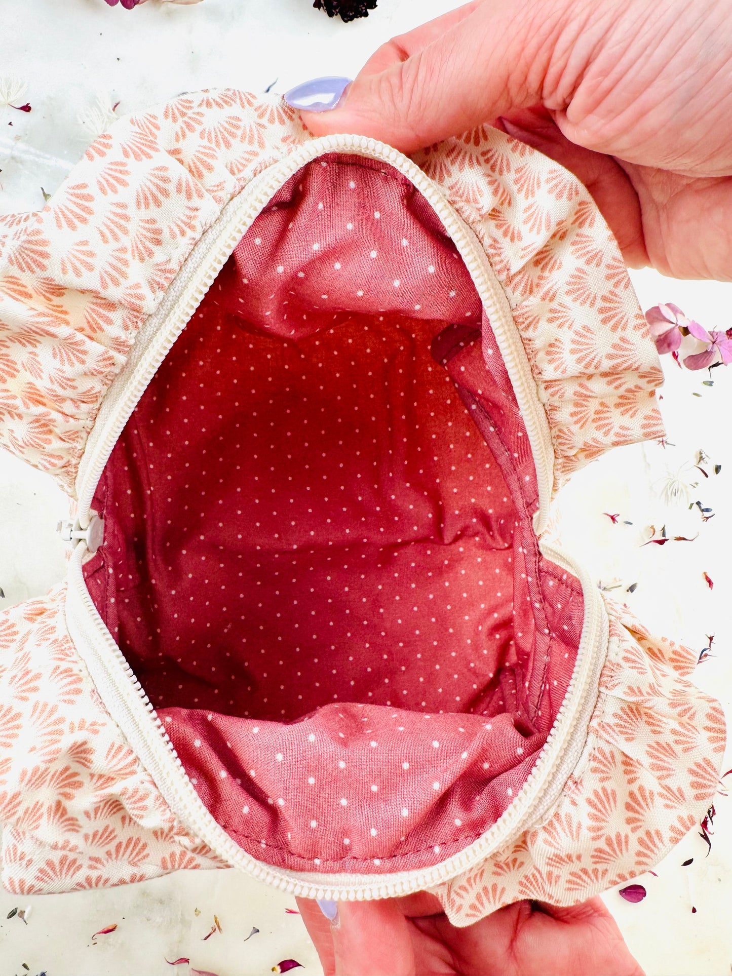 Beauty Bag - Ruffled Flower Petals
