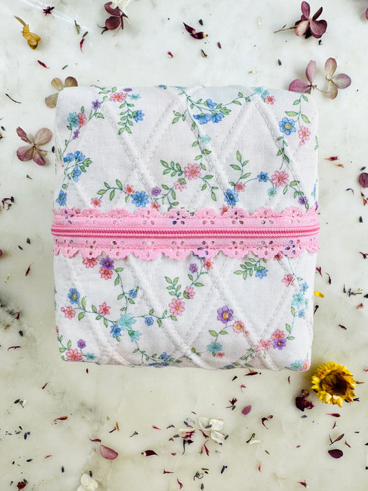 Beauty Bag - Country Girl